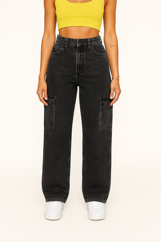 Charcoal Edge Knee-Slit Straight Denim